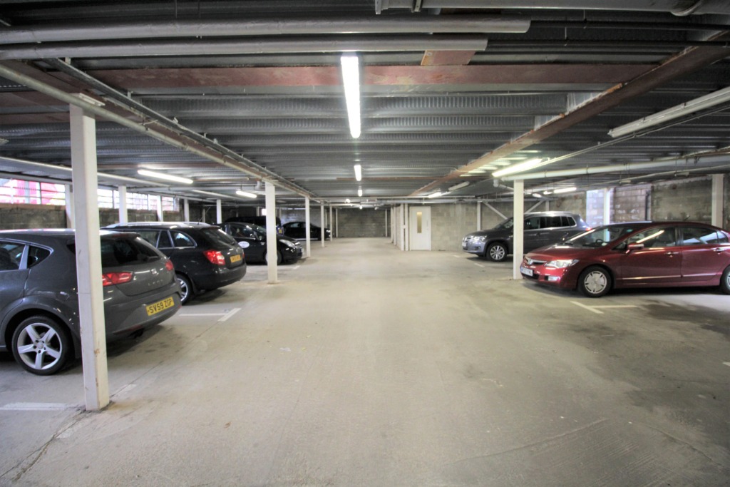 Albion Gardens
