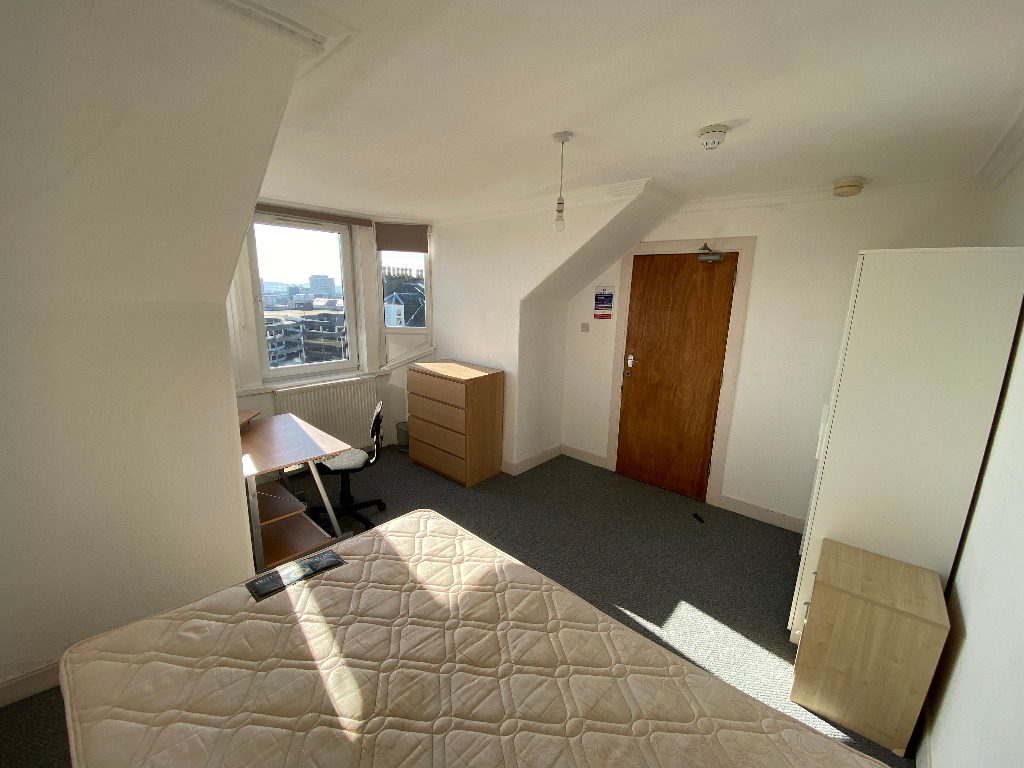 3 Dudhope Street