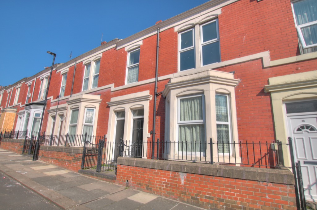 2 Bedroom Property To Let in Newcastle upon Tyne £425 PCM