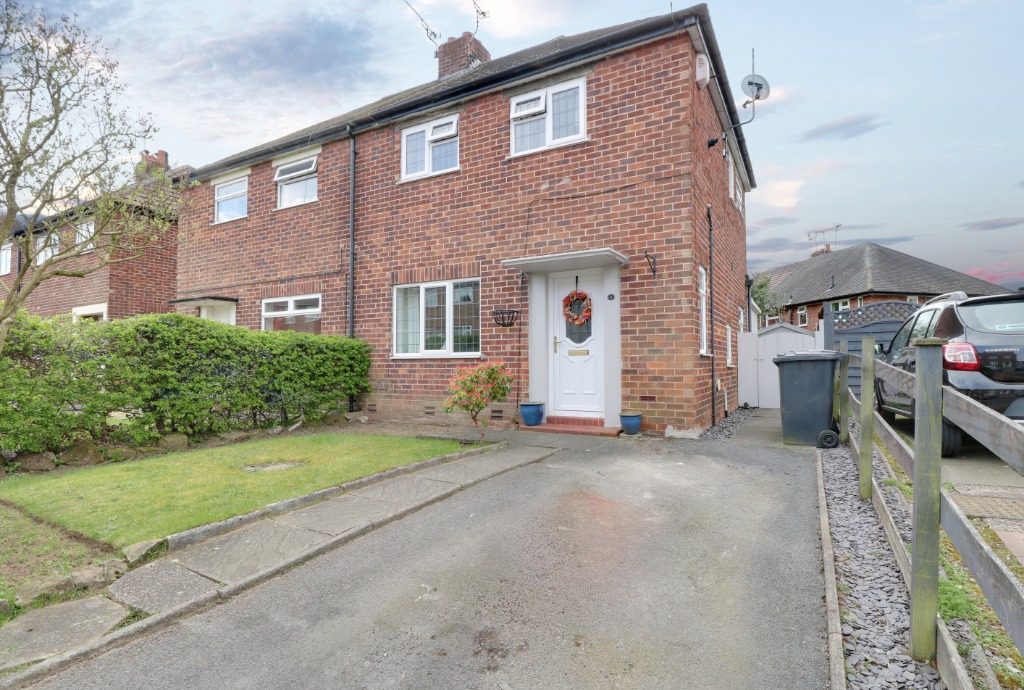 2 Bedroom Property For Sale in Sandbach £160,000