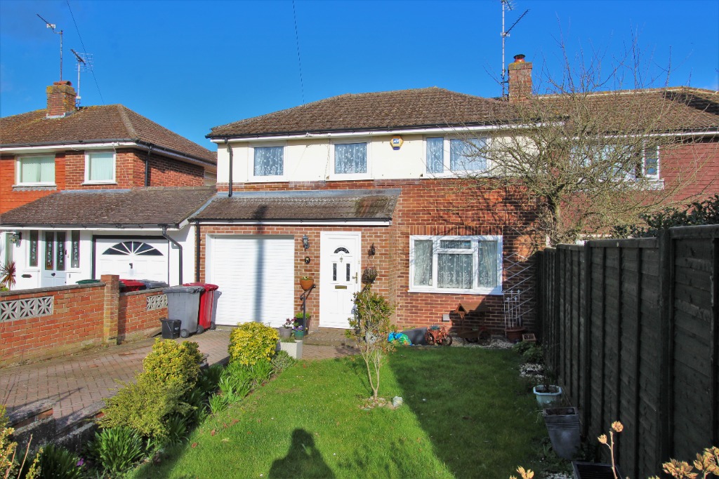 3 Bedroom Property For Sale in Reading £360,000
