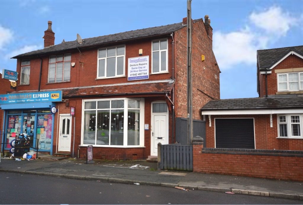 3 Bedroom Property For Sale in Wigan £160,000