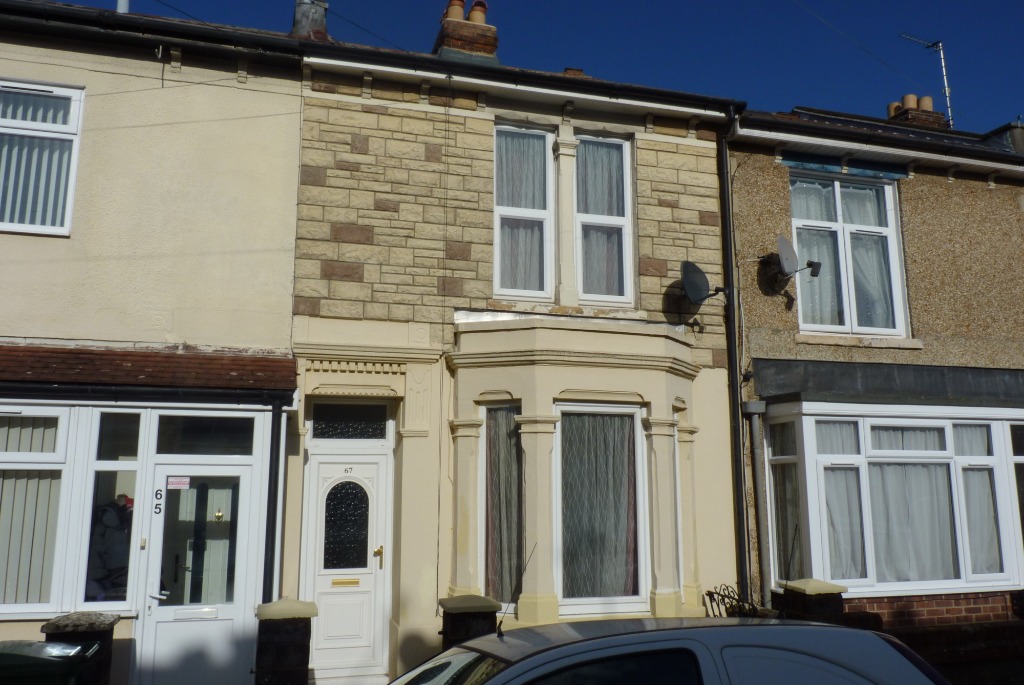 3 Bedroom Property For Sale in Portsmouth £190,000