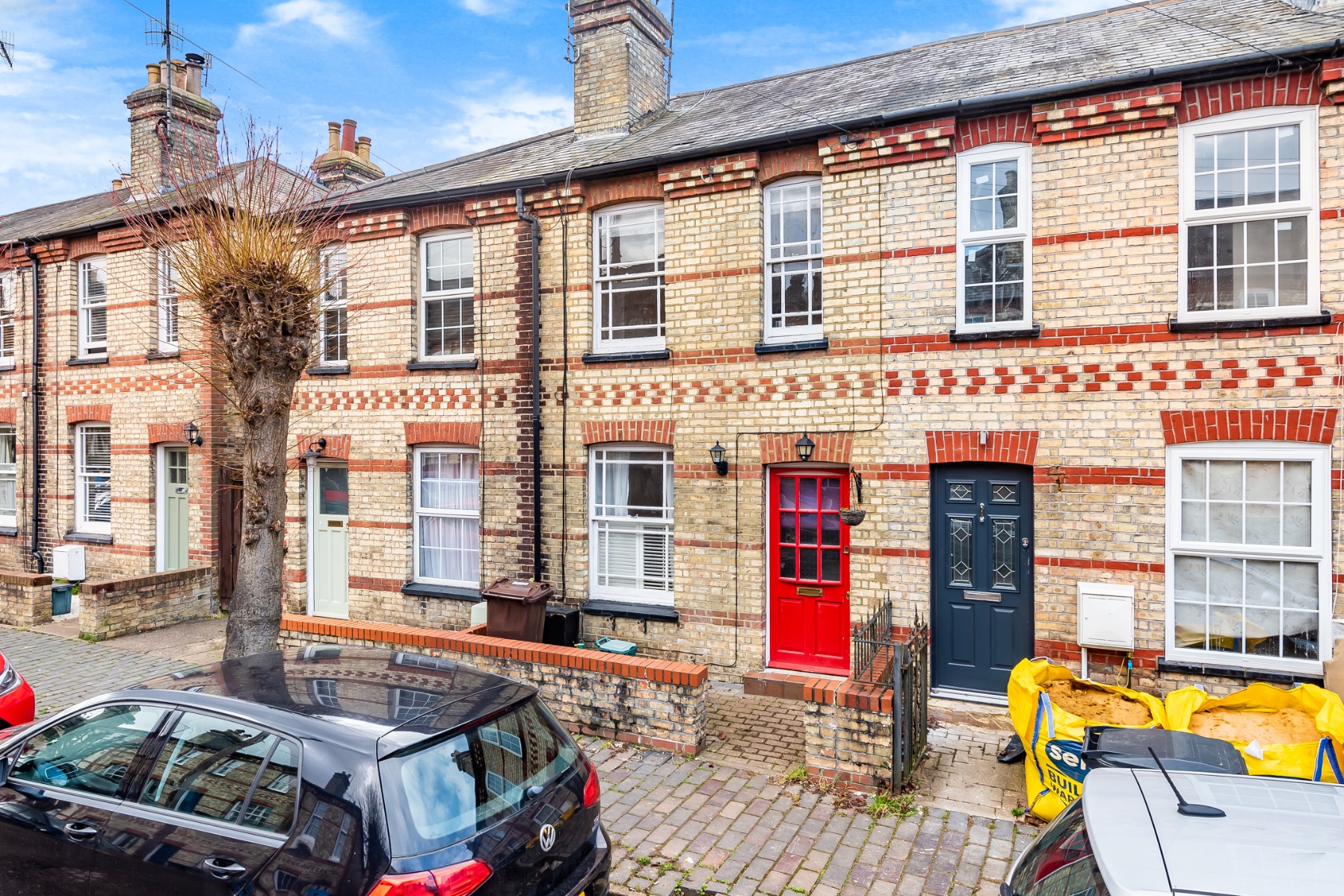 2 Bedroom Property For Sale in St Albans £500,000