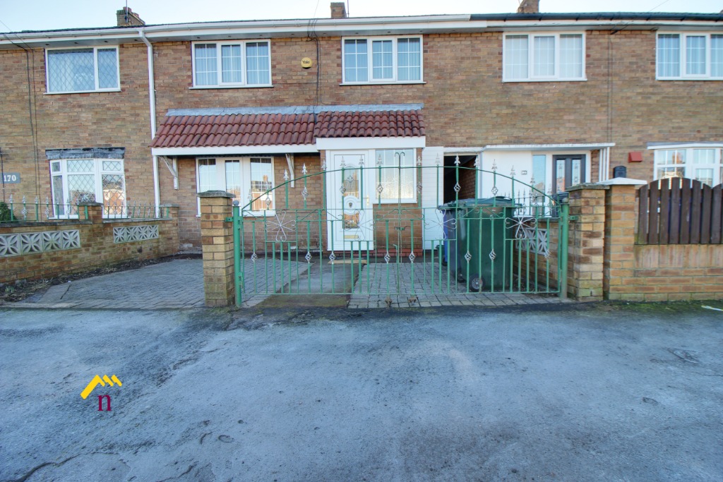 3 Bedroom Property For Sale in Thorne £110,000