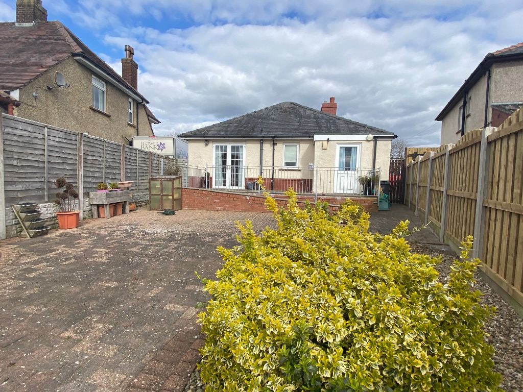 2 Bedroom Property For Sale in Carlisle £170,000