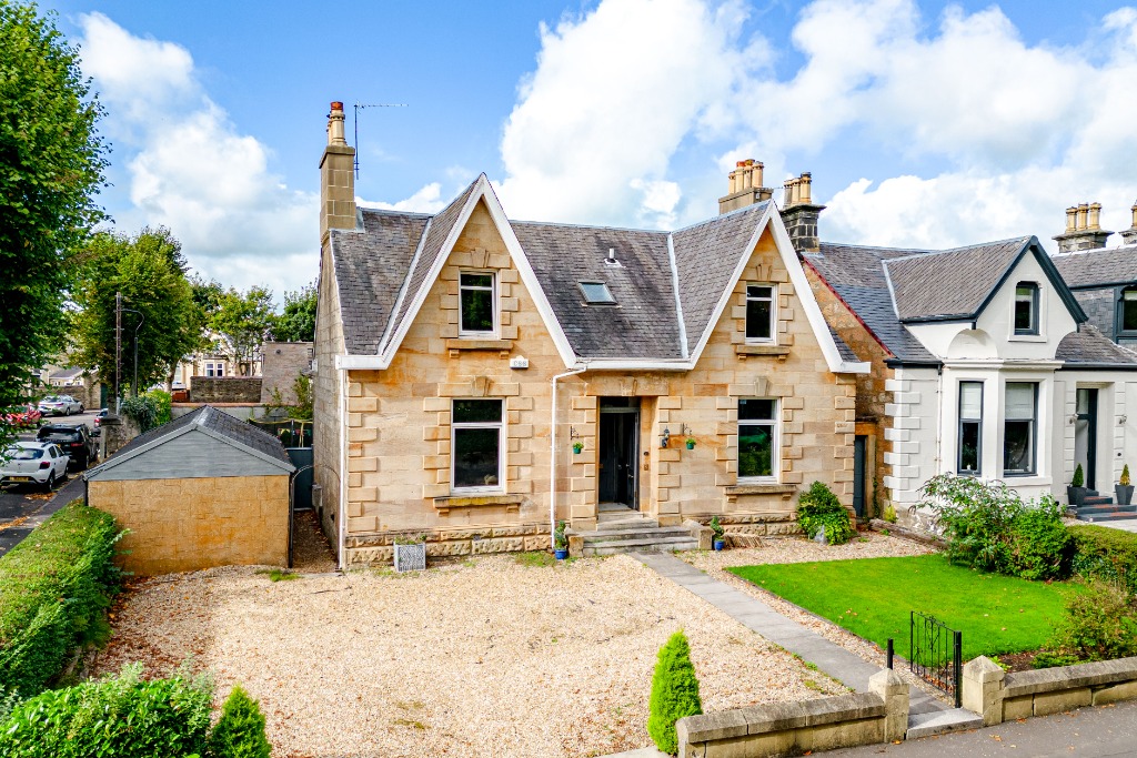 Dundonald Road, Kilmarnock, East Ayrshire, KA1 Lomond Property Ayrshire