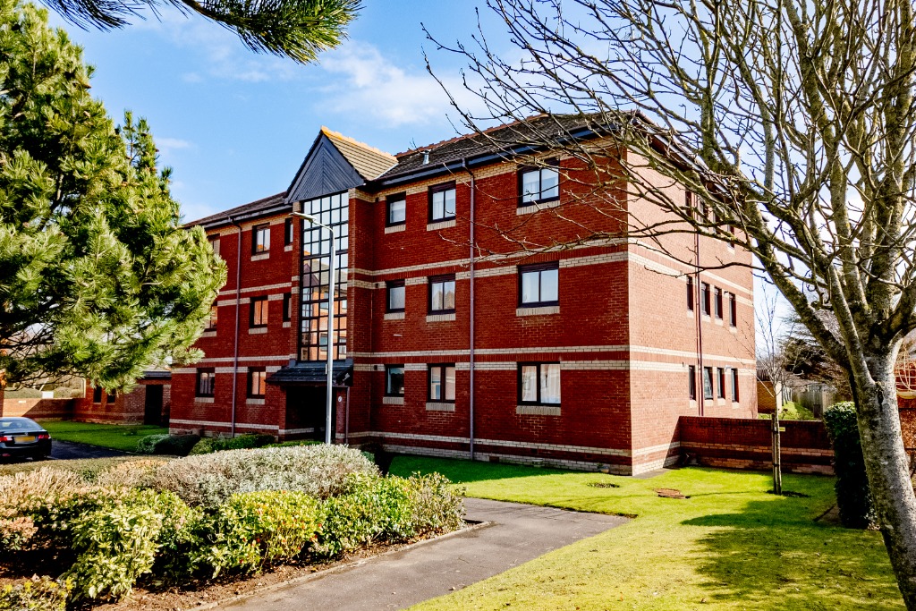 Monkton Court, Prestwick, South Ayrshire, KA9 Lomond Property Ayrshire