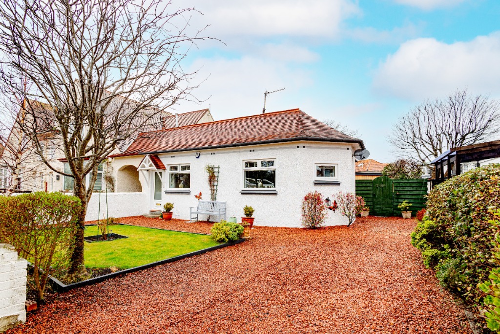 Darley Crescent, Troon, South Ayrshire, KA10 Lomond Property Ayrshire
