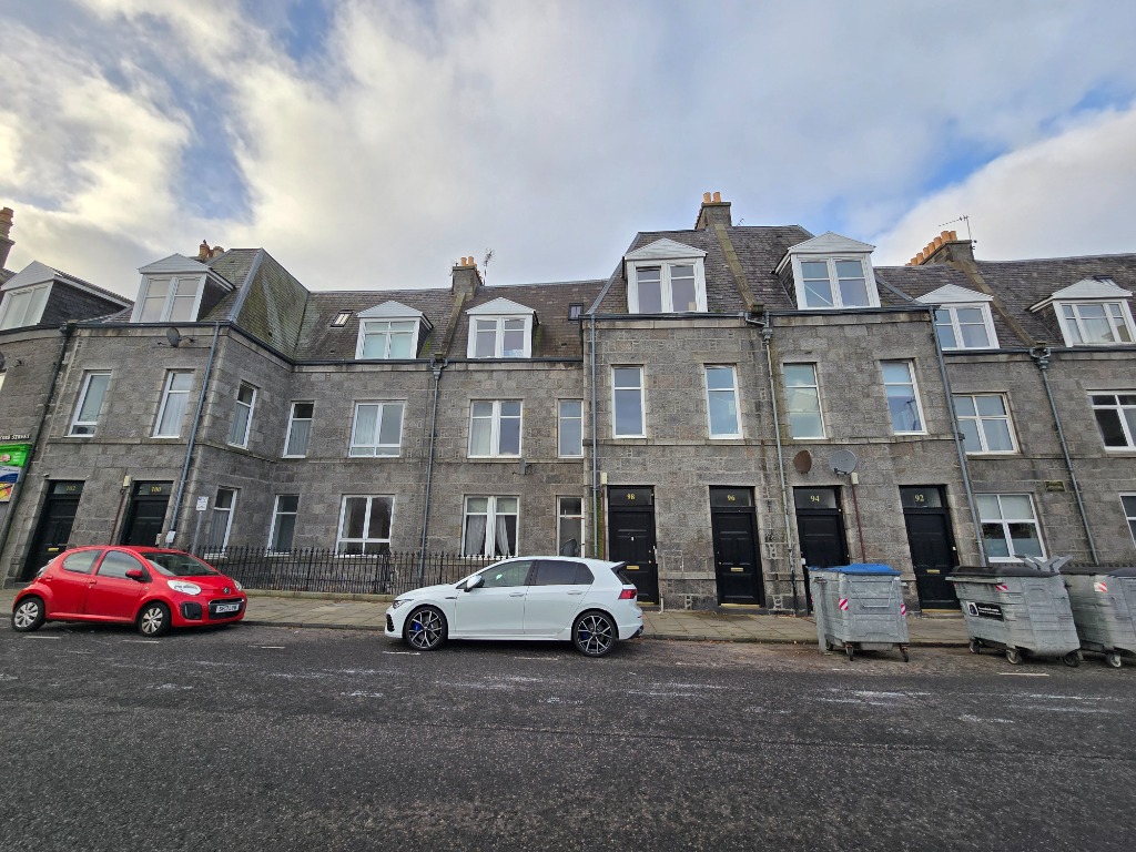 P1982: Bon Accord Street, Ferryhill, Aberdeen