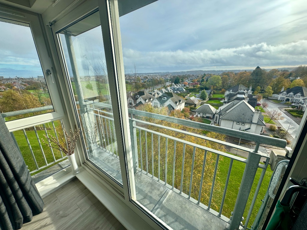 P2190: Rubislaw Square, West End, Aberdeen