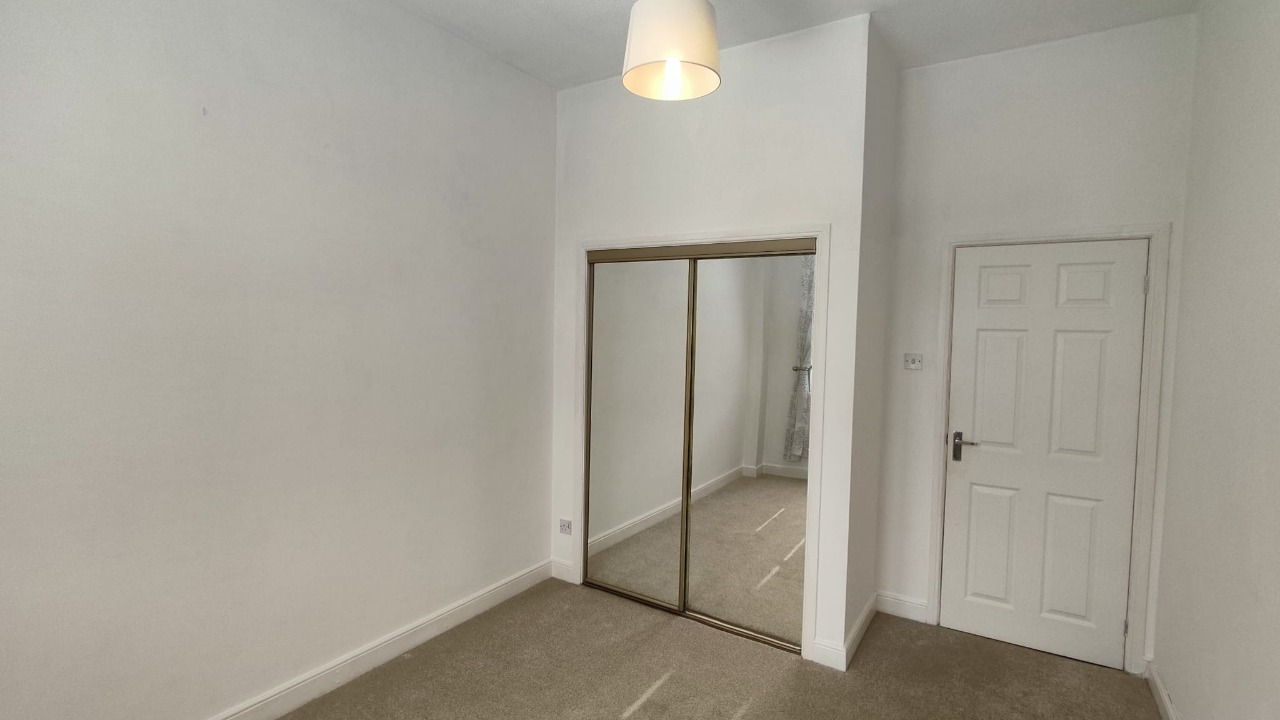 P442: Springburn Road, Springburn, Glasgow