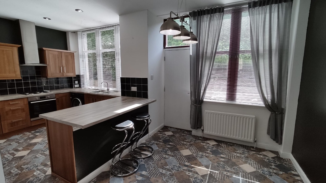 P442: Springburn Road, Springburn, Glasgow