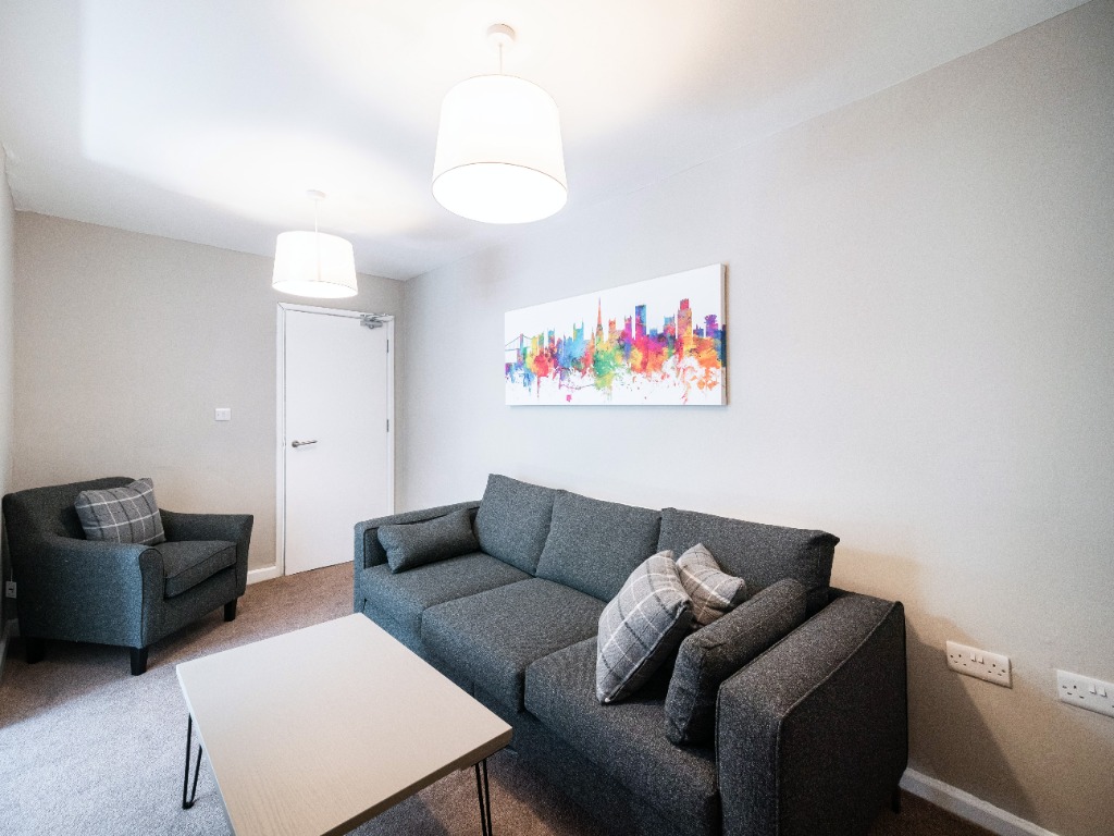 P6991: Burley Grove, Hillfields, Bristol - Grant Property