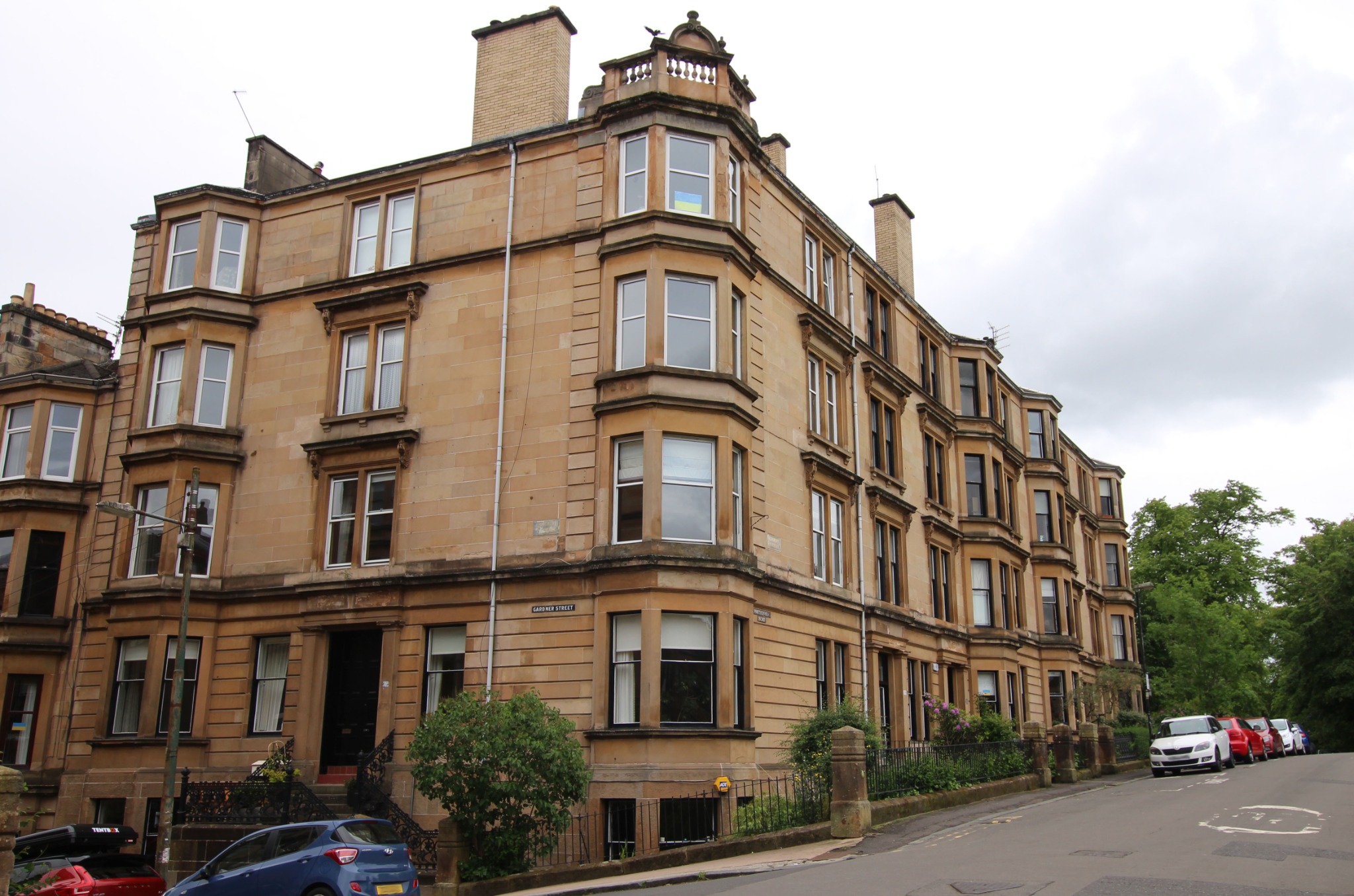 3 Bedroom, Unfurnished Flat on Partickhill Road, Hyndland, Glasgow £