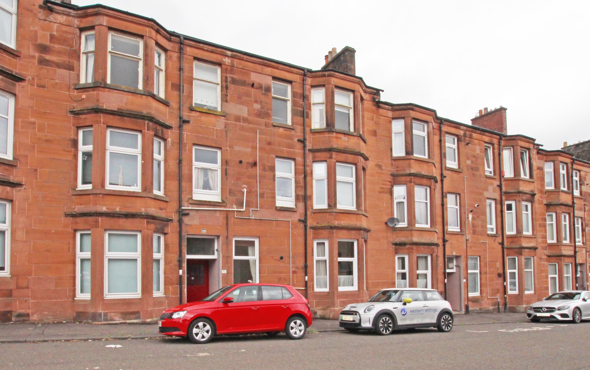 1 Bedroom, Unfurnished Flat on Gladstone Avenue, Barrhead, East