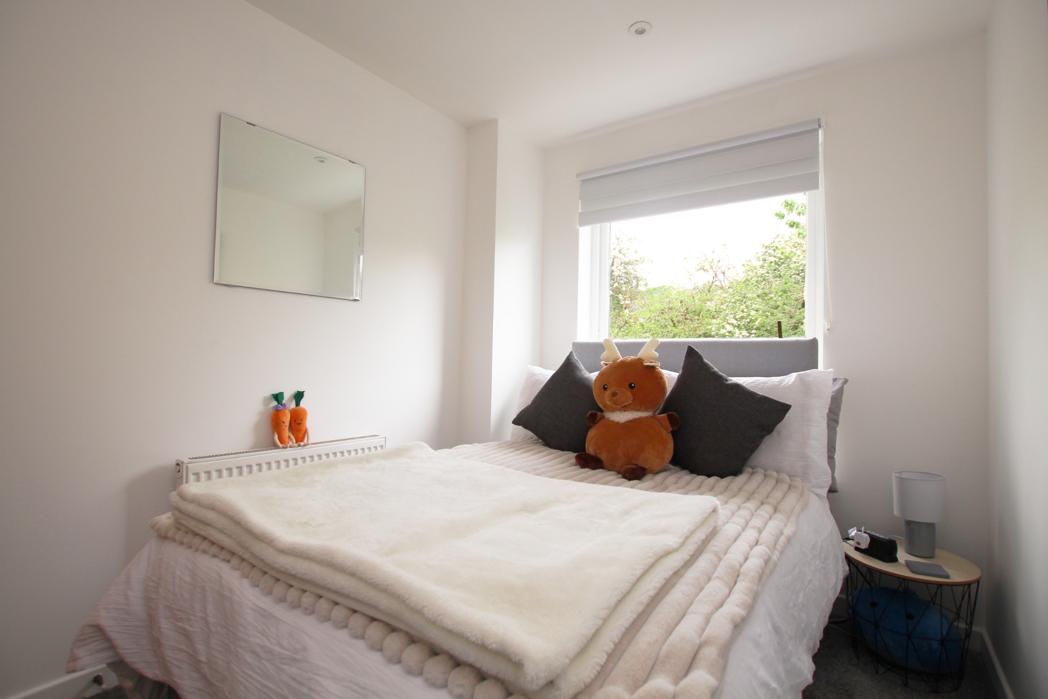 2 Bedroom, Furnished Flat on Strathblane Gardens, Anniesland, Glasgow ...