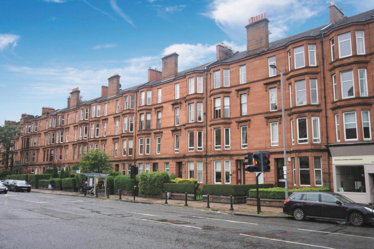 1 Bedroom, Furnished Flat on Crow Road, Broomhill, Glasgow £850.00