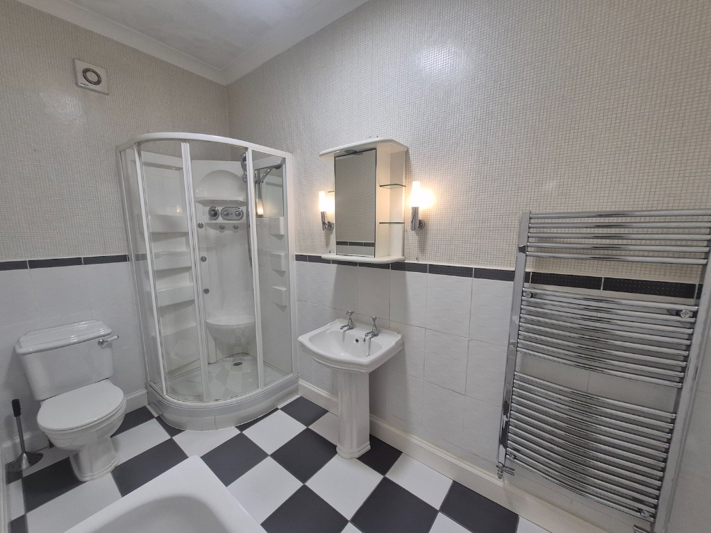 P101: 7-9 Acre Avenue, Largs, North Ayrshire