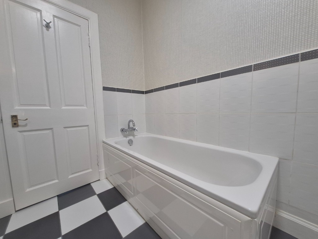 P101: 7-9 Acre Avenue, Largs, North Ayrshire