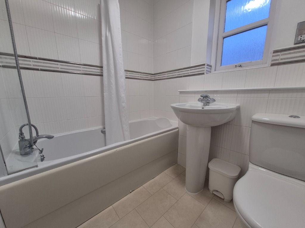 P156: Noddleburn Meadow, Largs, North Ayrshire