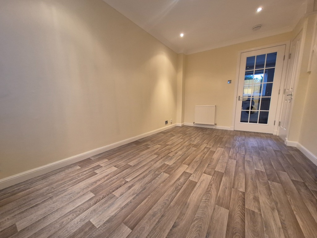 P156: Noddleburn Meadow, Largs, North Ayrshire