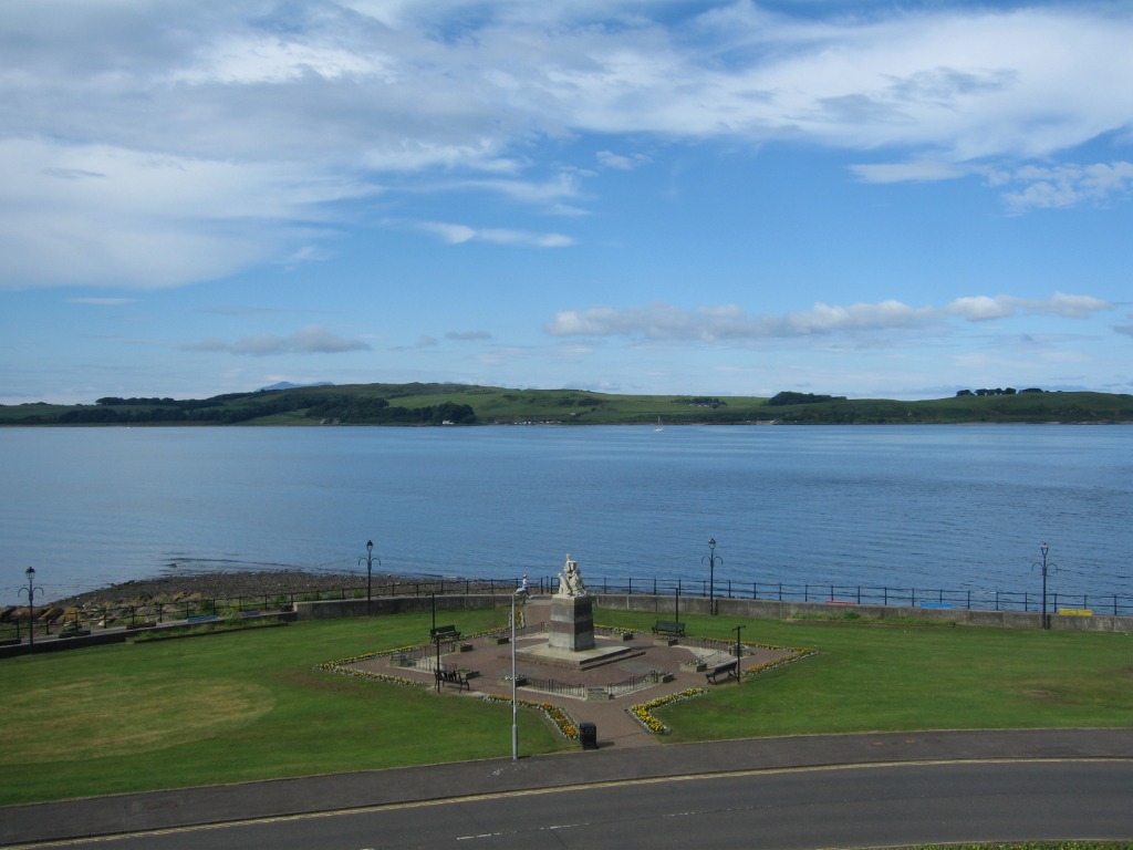P159: Sandringham, 37 Bath St, Largs, North Ayrshire