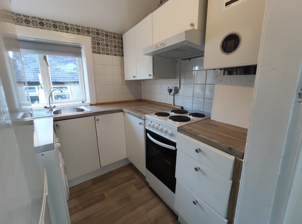 P269: Curtis Avenue, Kings Park, Glasgow