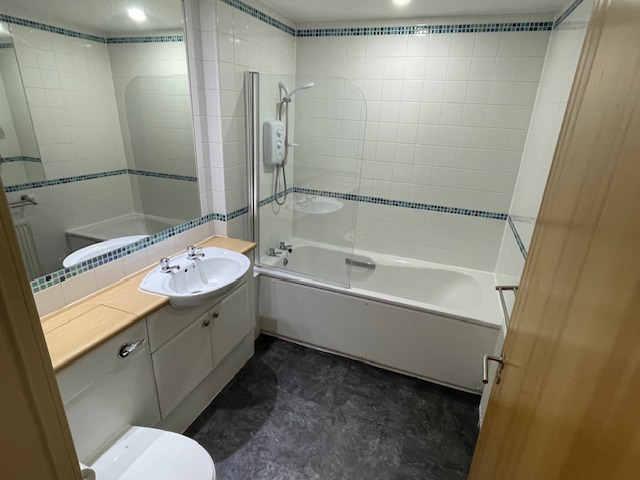 P286: Cochrane Street, Merchant City, Glasgow