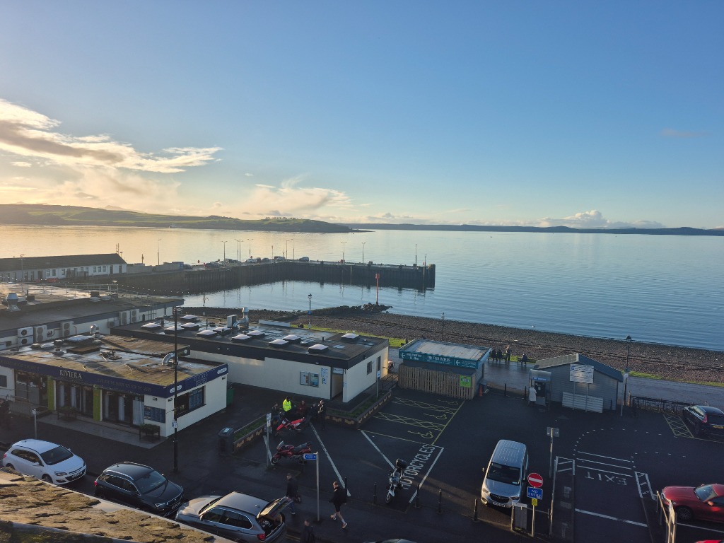 P347: Gallowgate, Largs, North Ayrshire