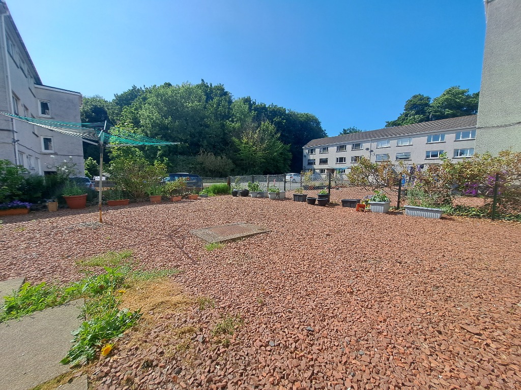 P378: Silverdale Gardens, Largs, North Ayrshire