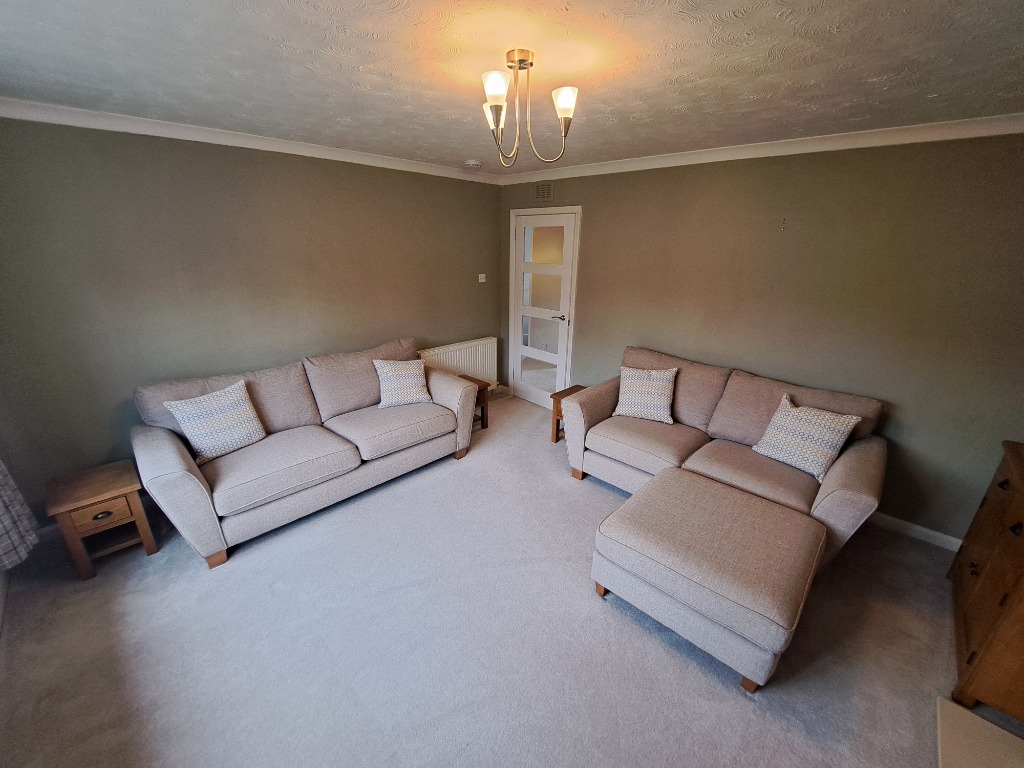 P378: Silverdale Gardens, Largs, North Ayrshire