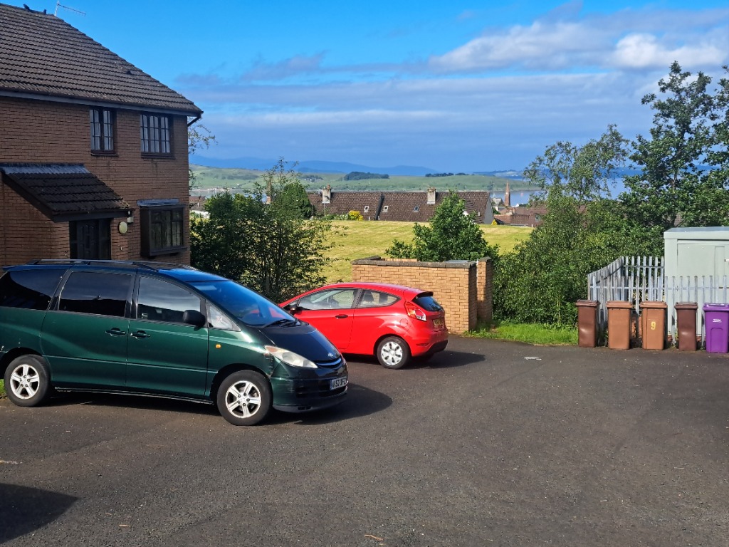 P386: Braeside Avenue, Largs, North Ayrshire