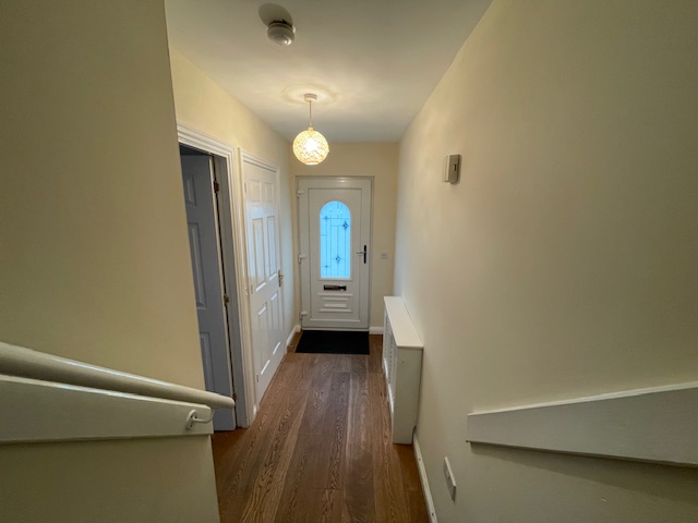 P412: Whitacres Road, Darnley, Glasgow