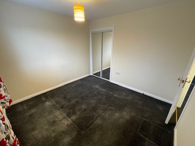 P412: Whitacres Road, Darnley, Glasgow