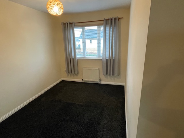 P412: Whitacres Road, Darnley, Glasgow