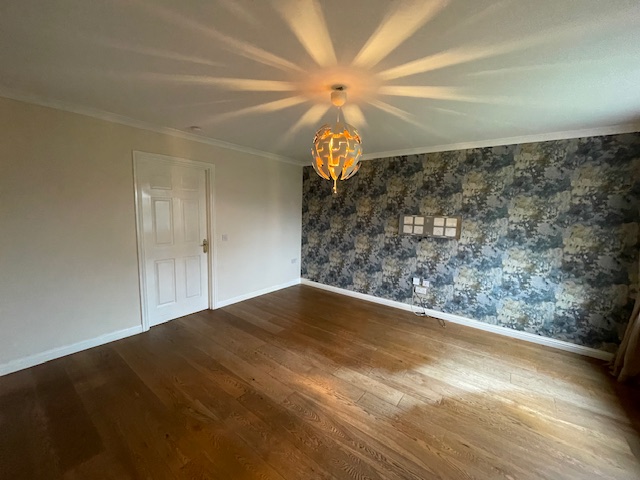 P412: Whitacres Road, Darnley, Glasgow