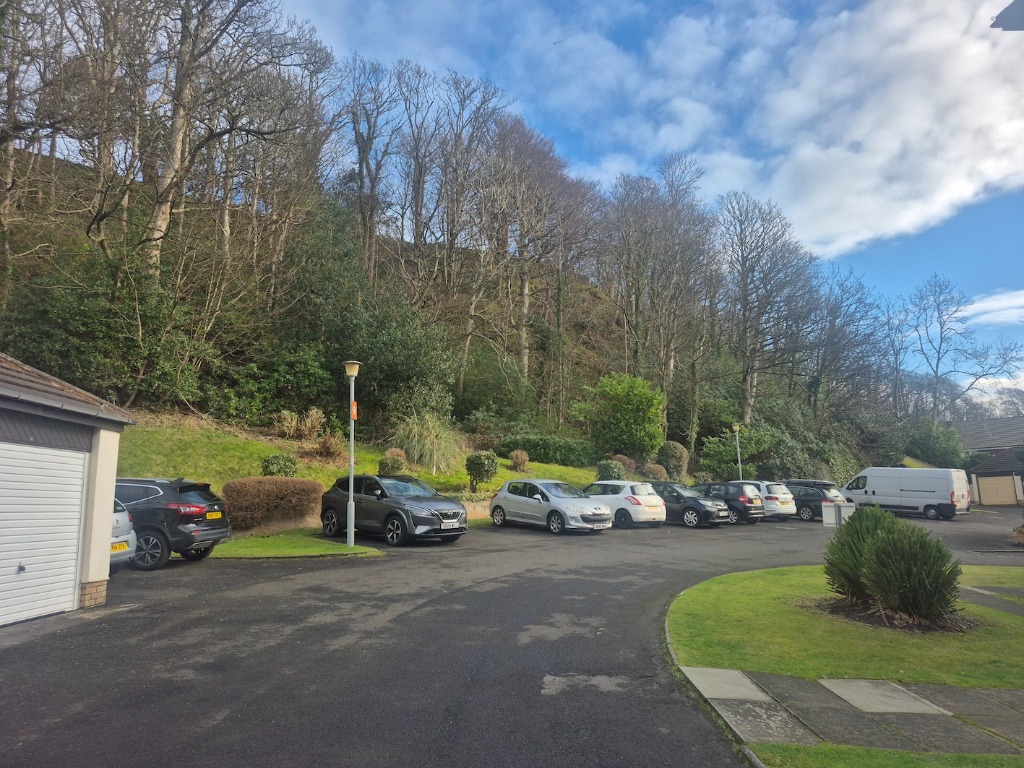 P428: Hollywood, Largs, North Ayrshire