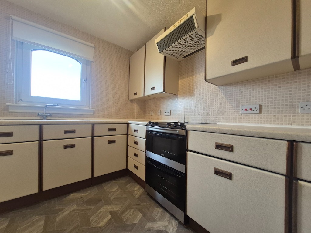 P428: Hollywood, Largs, North Ayrshire