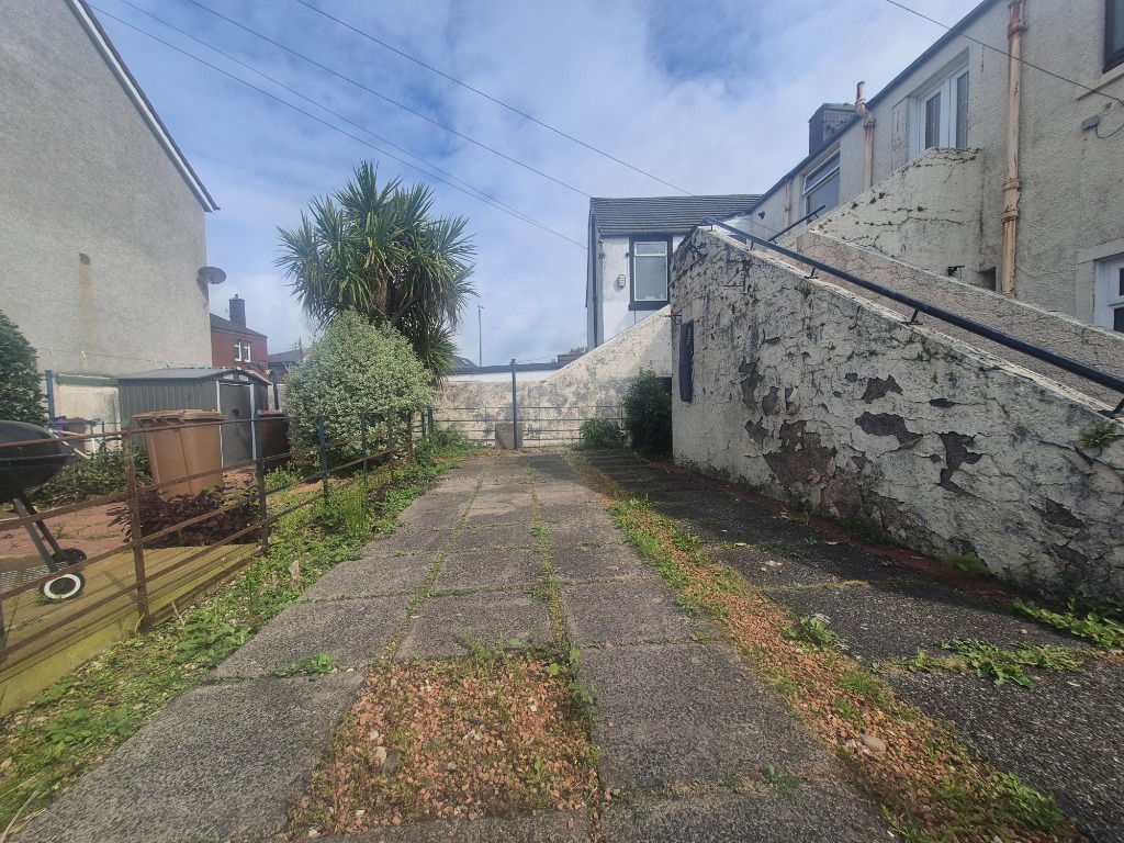 P440: New Street, Largs, North Ayrshire