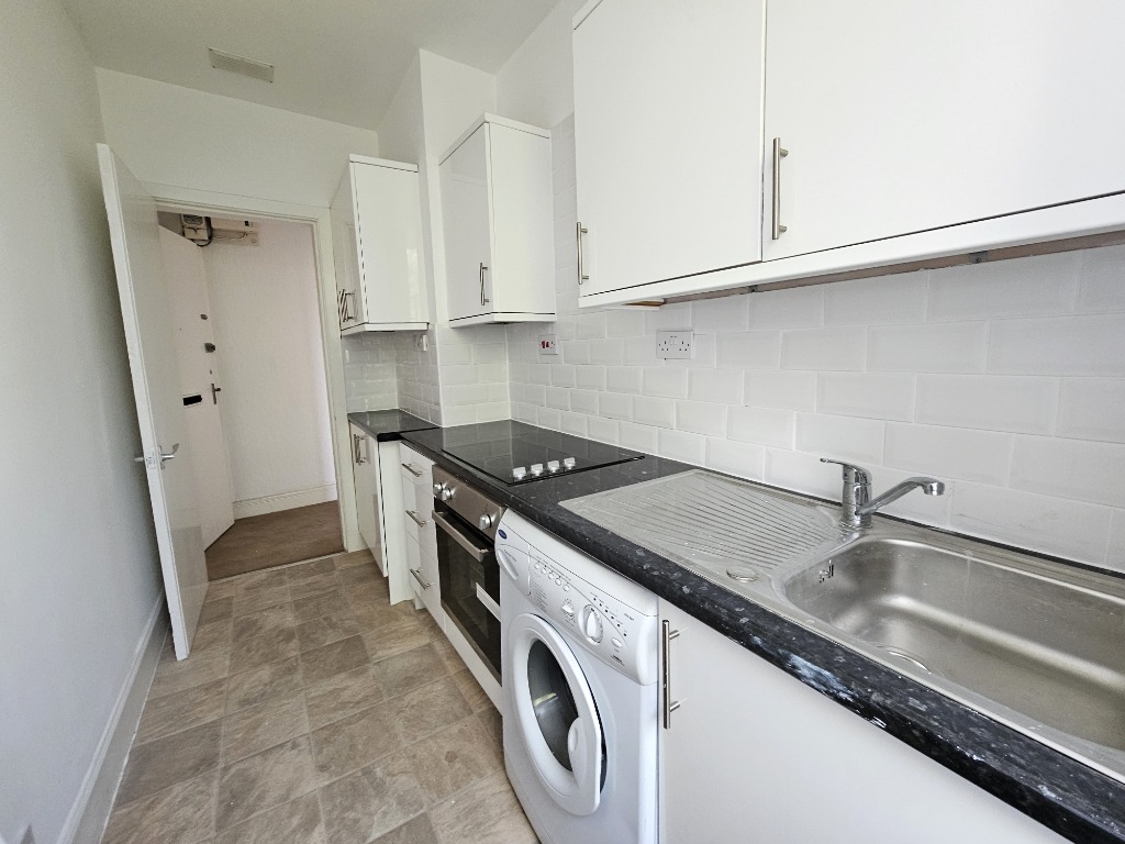 P441: New Street, Paisley, Renfrewshire