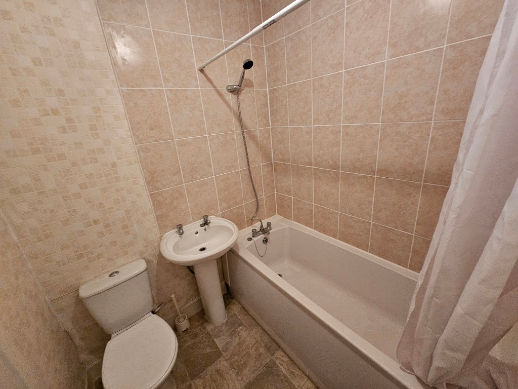 P441: New Street, Paisley, Renfrewshire