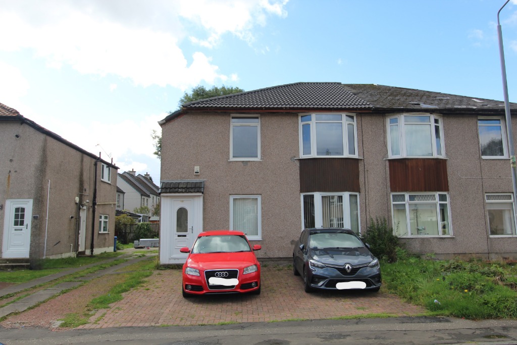 P447: Kingsbridge Drive, Mount Florida, Glasgow