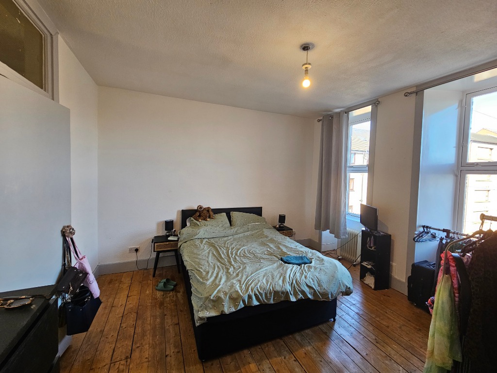 P452: Westmuir Street, Parkhead, Glasgow