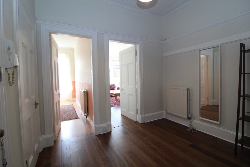 P454: Kings Park Road, Kings Park, Glasgow