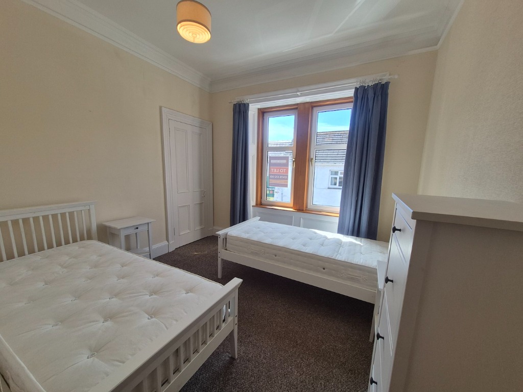 P462: Nelson Street, Largs, North Ayrshire