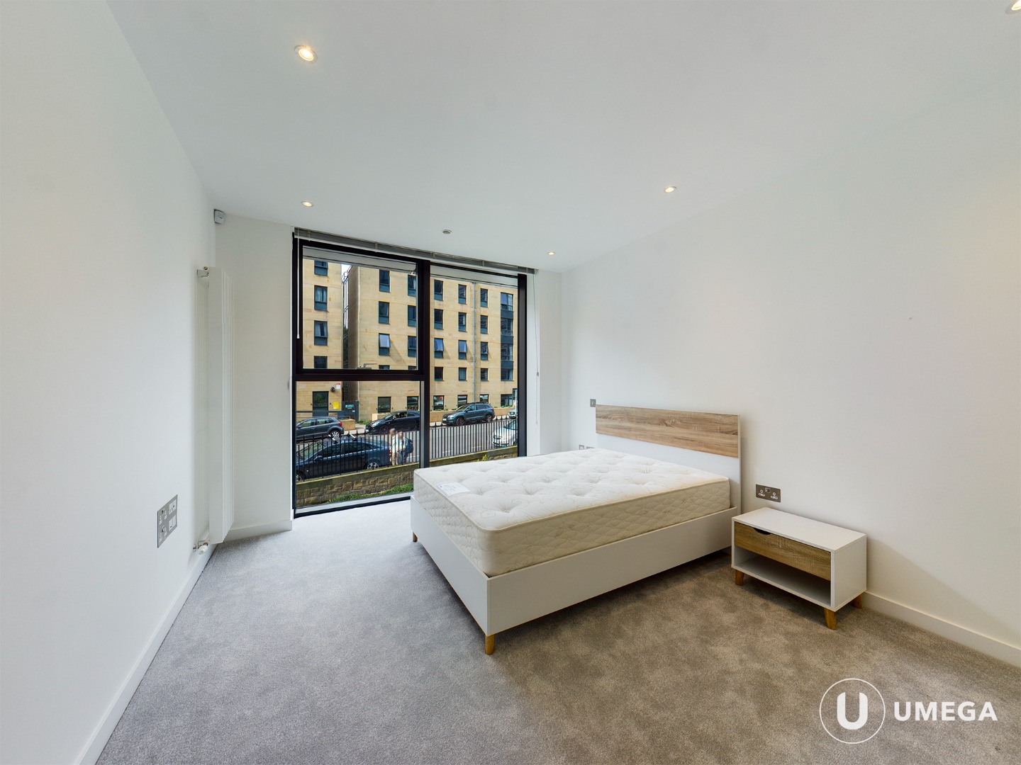 P2868 Simpson Loan, Quartermile, Edinburgh Umega