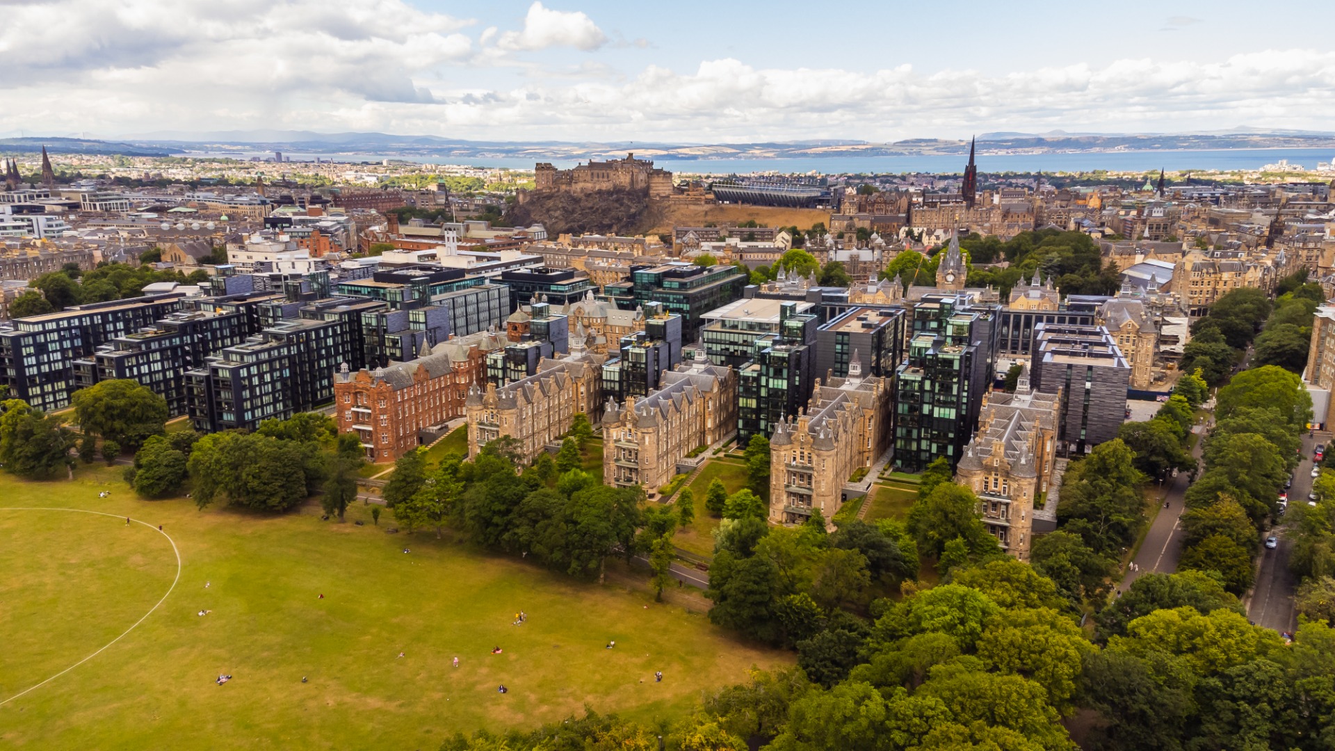 P3132 Simpson Loan, Quartermile, Edinburgh Umega