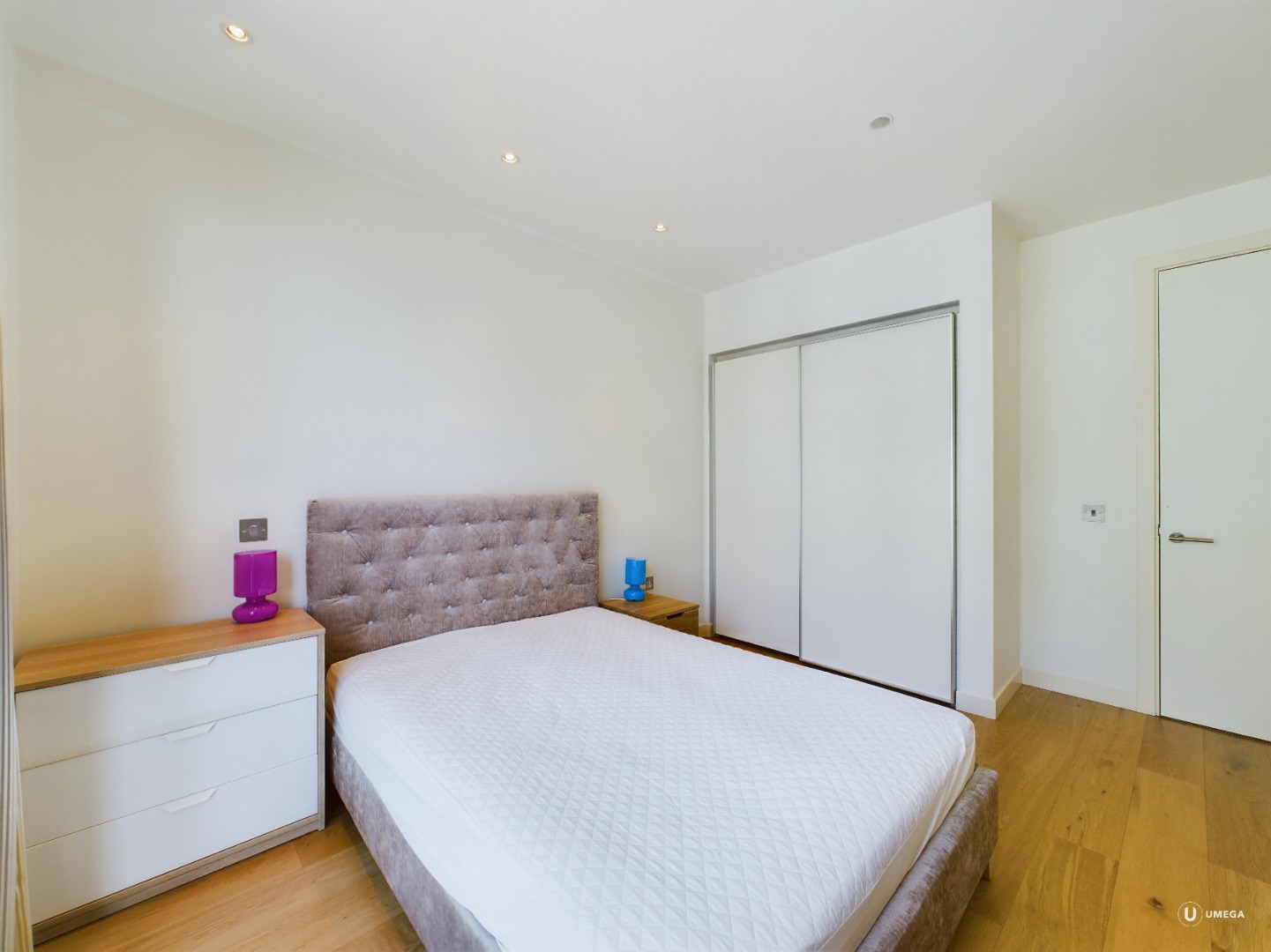 P3642 Simpson Loan, Quartermile, Edinburgh Umega