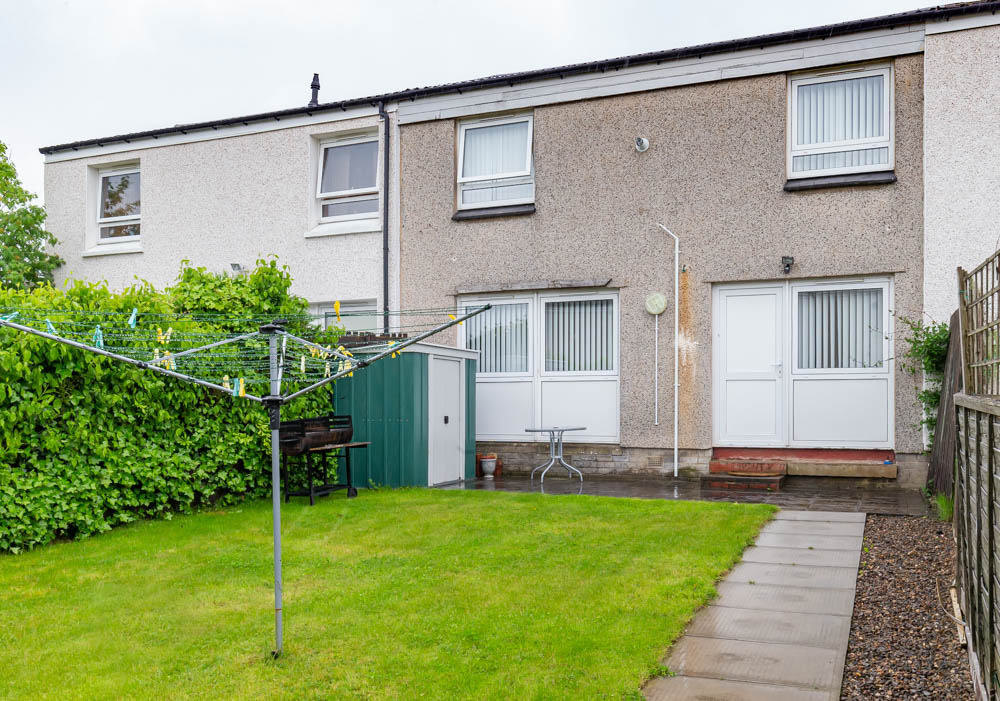 P182: Fergus Avenue, Livingston, West Lothian